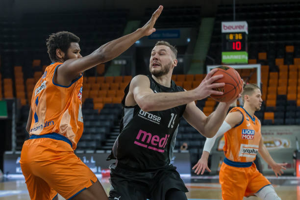 却抽到并不 却抽到并不